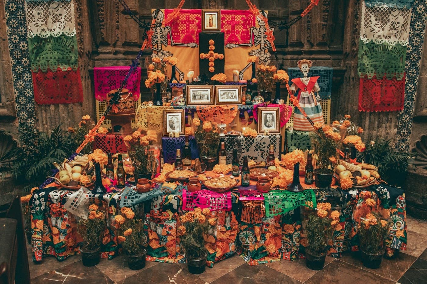 Houston Día de los Muertos 2026: Two Free Festivals, 9 Days Apart, and the Respectful Video Plan for Local Brands