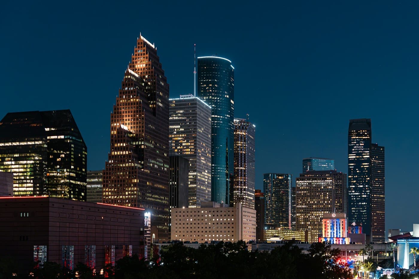 Houston Drew 90.1 Million Visitors in 2025: The Tourism Video Marketing Plan for Restaurants, Hotels, and Attractions