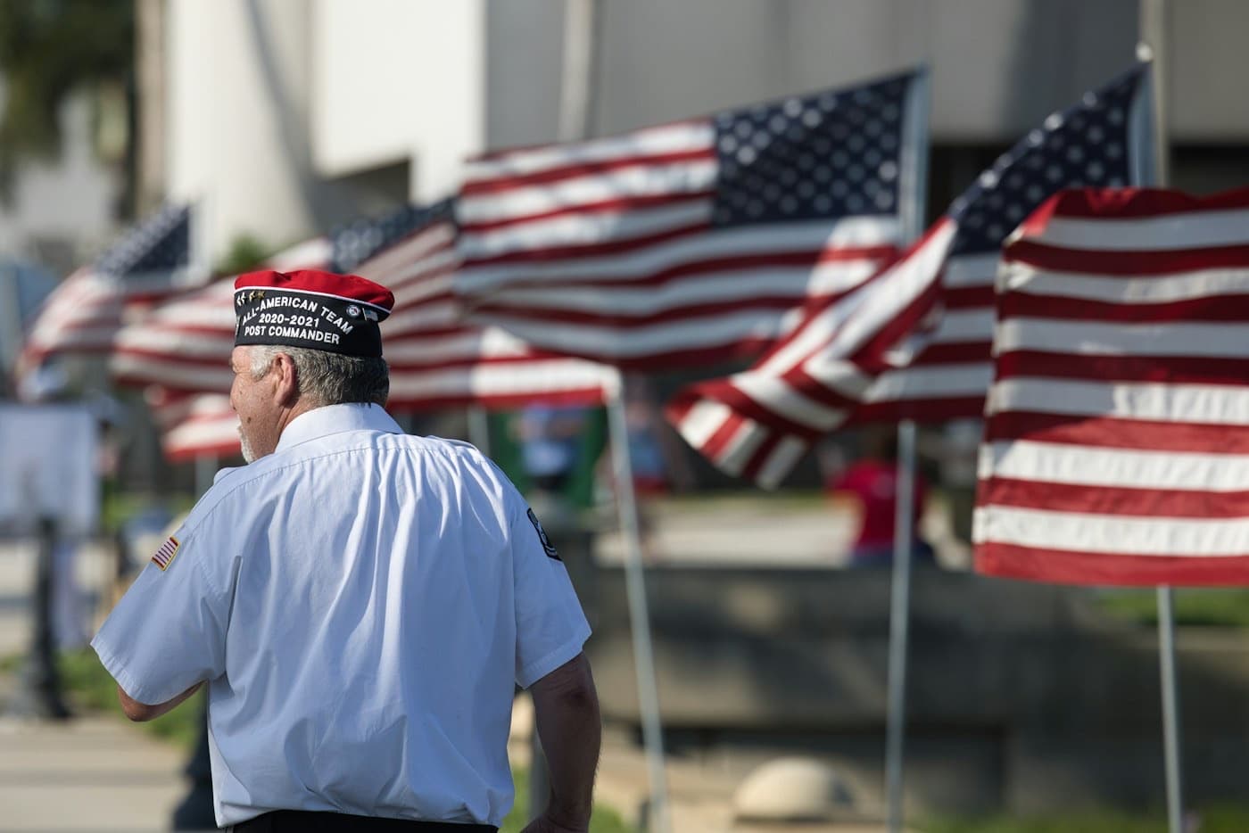 Houston Veterans Day 2026: The Respectful 5-Video Plan for Local Brands Before the Nov. 11 American Heroes Parade